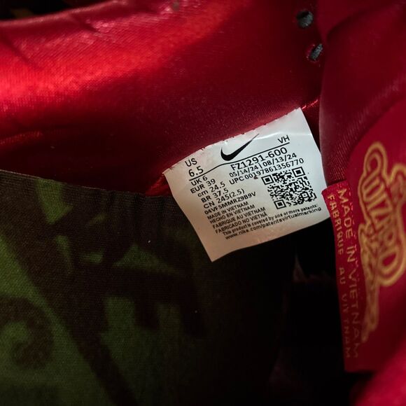 Nike SB Dunk Low X The Wizard Of Oz Ruby Men Size 6.5 / Women 8 Ruby Red Shoes main image 7